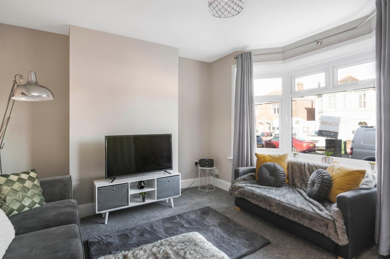 Spacious 3 Bed House, Netflix, Garden, Parking Southampton Esterno foto