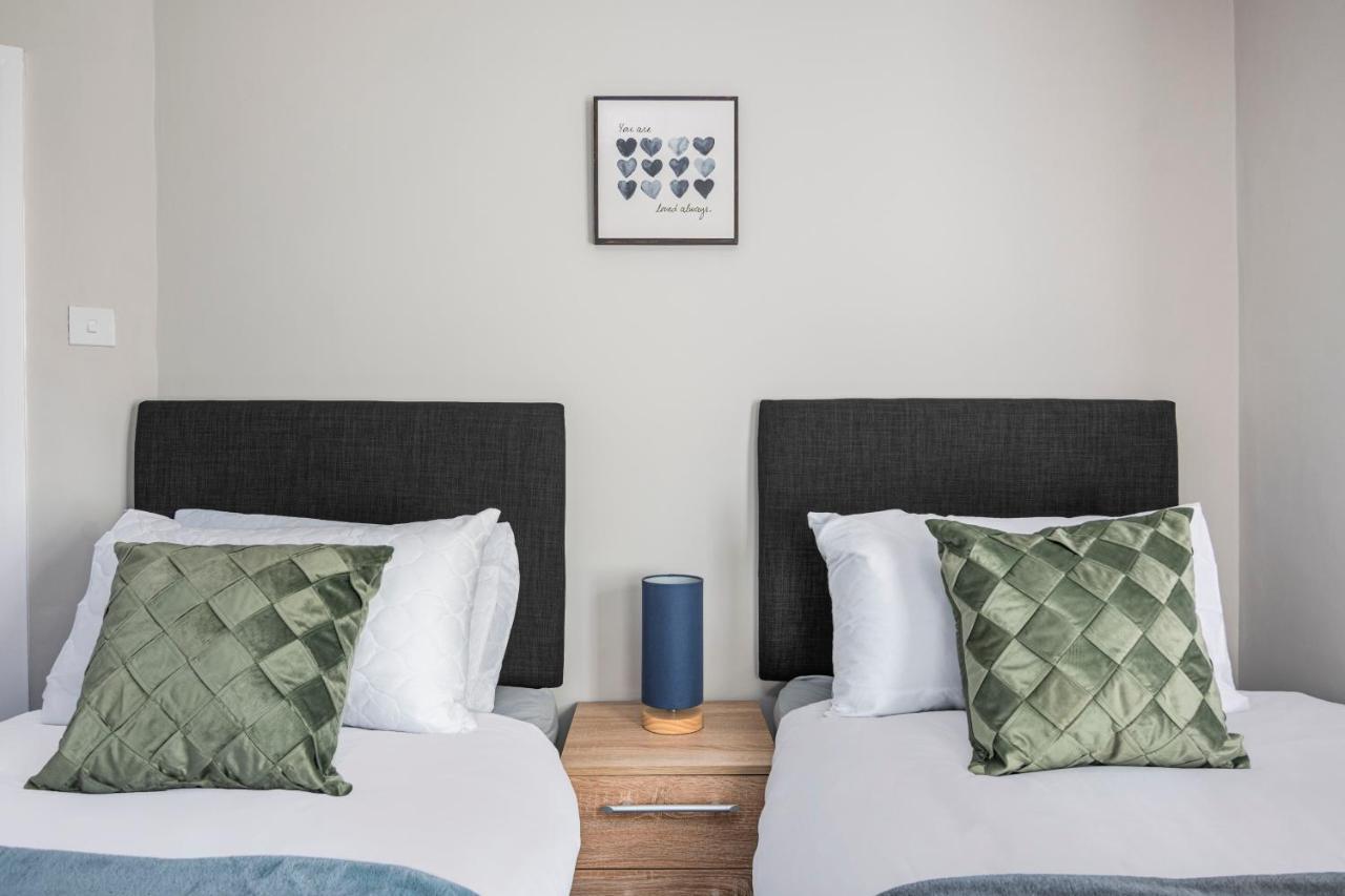 Spacious 3 Bed House, Netflix, Garden, Parking Southampton Esterno foto